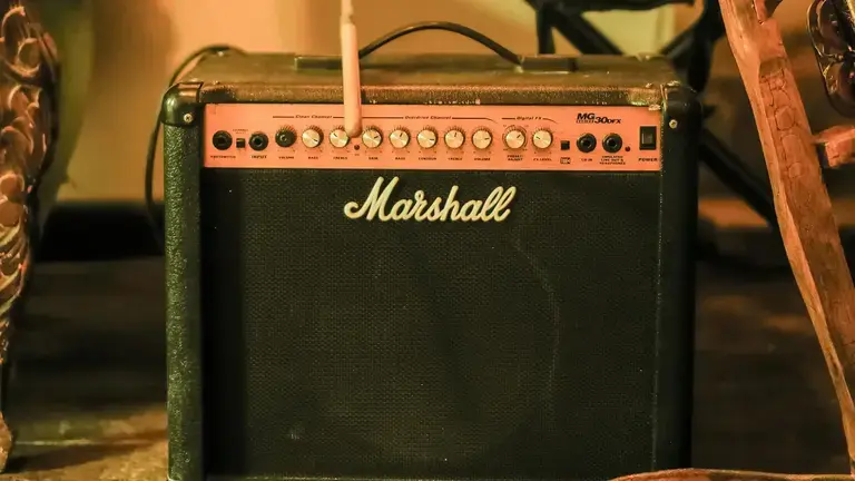 Guitar Amplifiers Guide | Expert Tips & Reviews | Equipboard