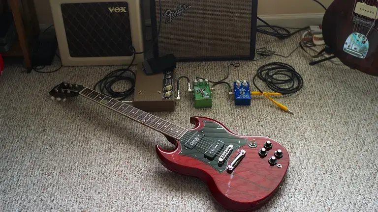 Guitar with two P90 pickups