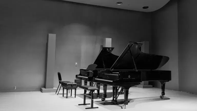 Grand Pianos