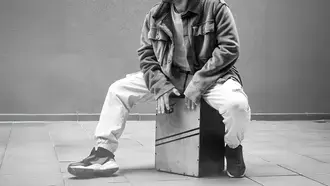 Cajon player