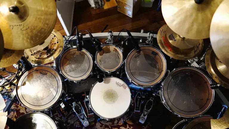 Double bass pedal drum