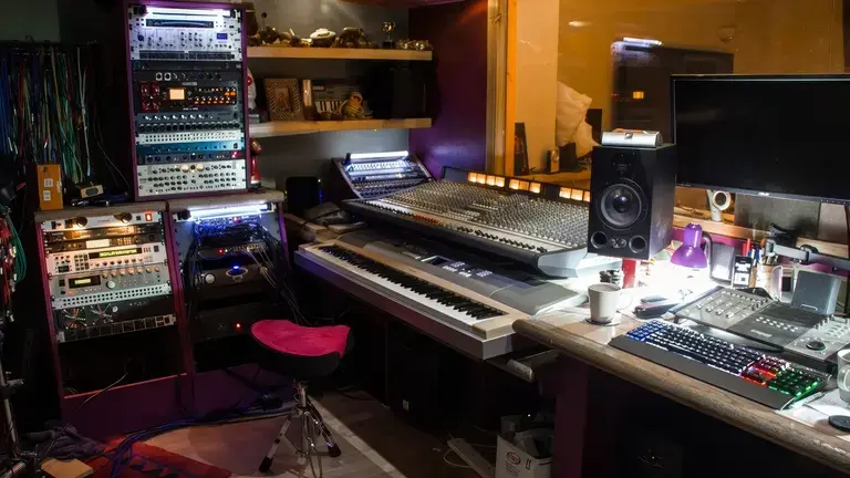 Subwoofer in a studio