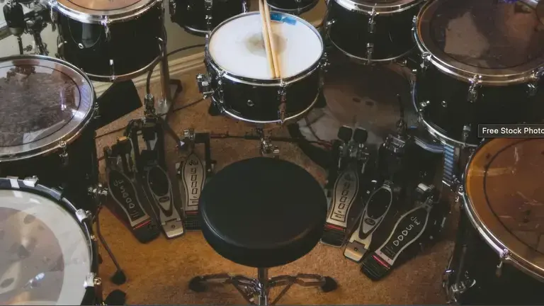 Drum Throne Top View