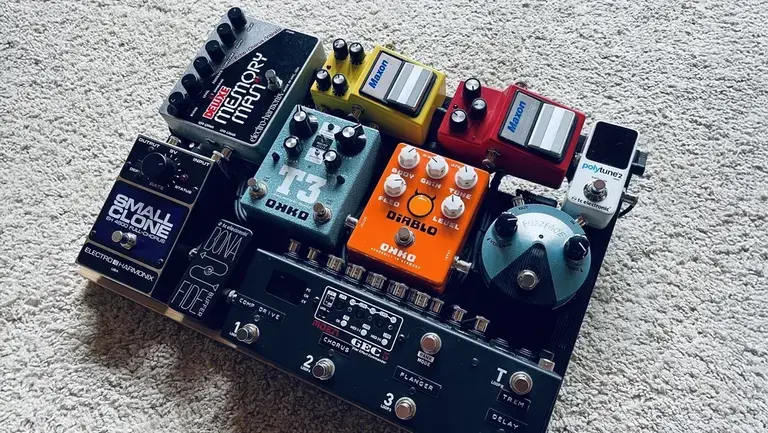 Buffer Pedal on a pedalboard