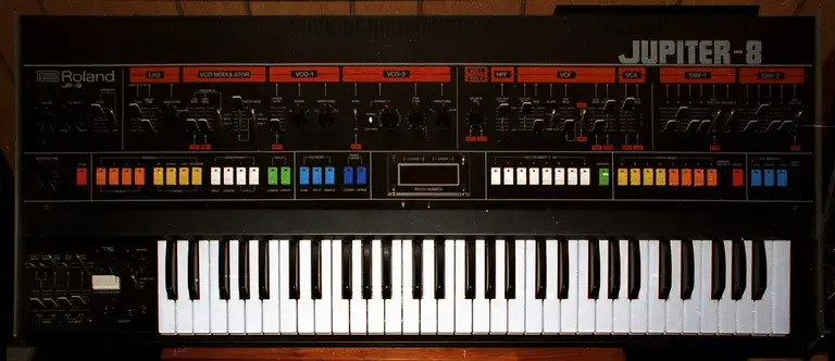 Jupiter 8