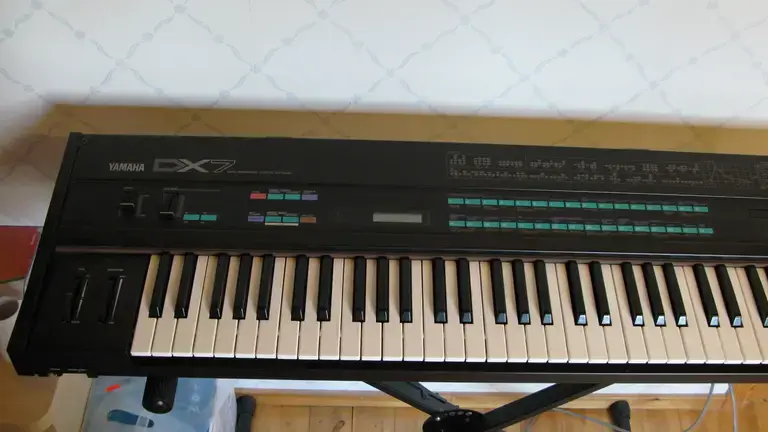 Yamaha DX7