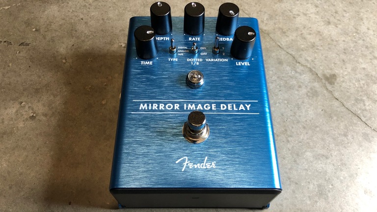 Fender Mirror Image Delay