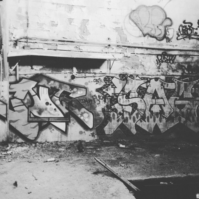 Aux.Tapees_3. album cover