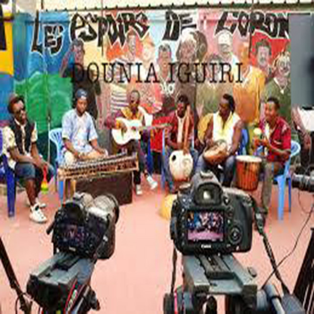 Dounia iguiri album cover