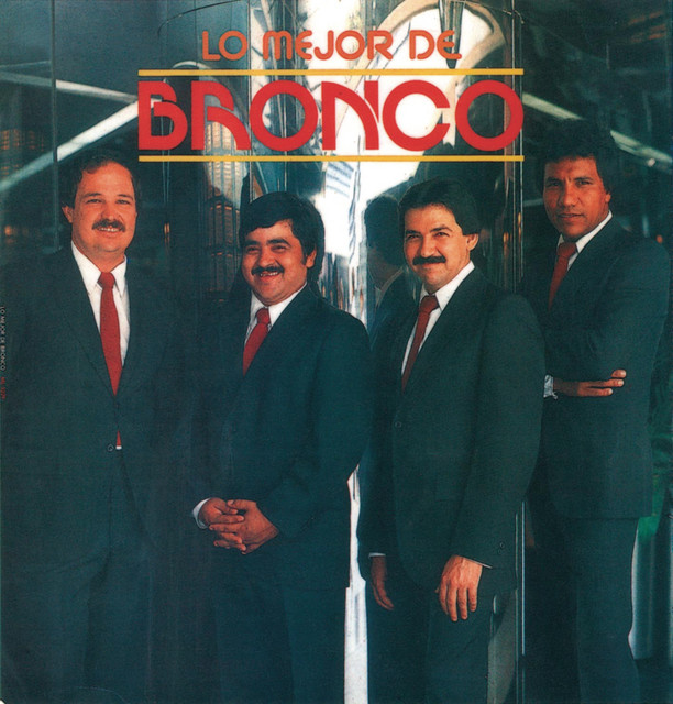 Lo Mejor De Bronco album cover