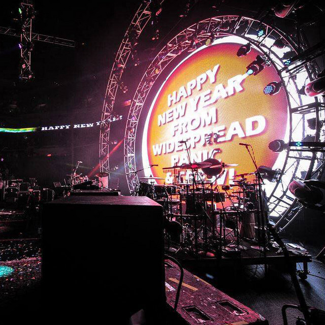 12/31/13 Philips Arena, Atlanta, GA album cover