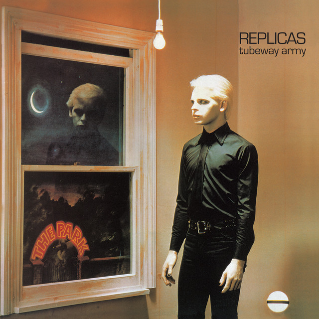 Fender Rhodes Mark II Stage Piano 73 as heard on Replicas (1998 Remaster) by Tubeway Army (1979)
