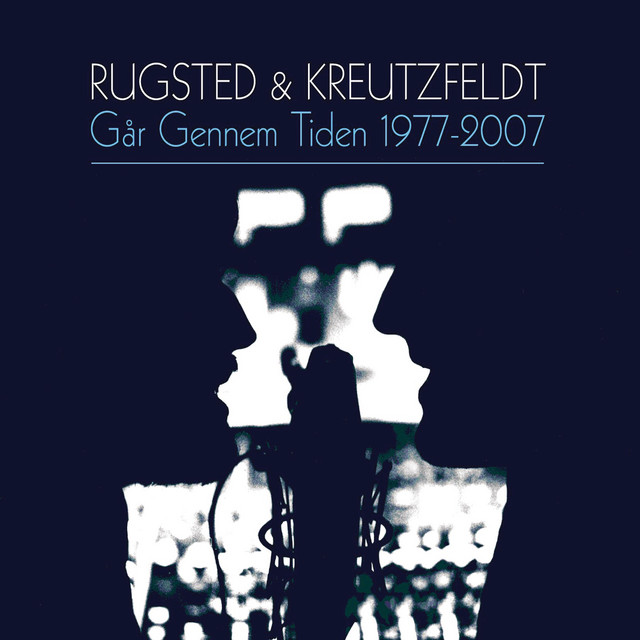 Går Gennem Tiden 1977-2007 album cover