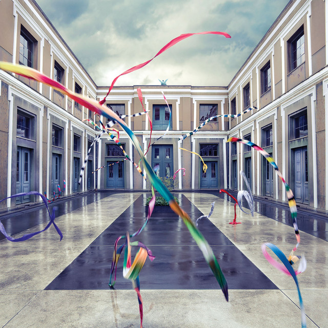 Magic Chairs album cover