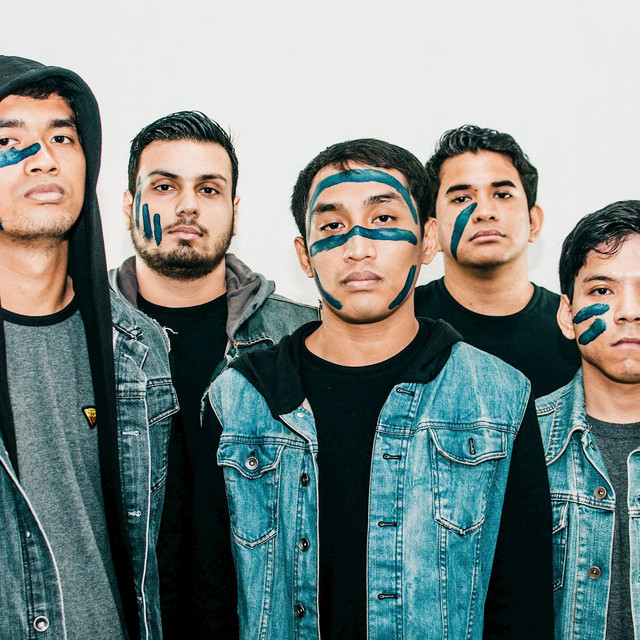 STAND OFF (DELUXE) album cover