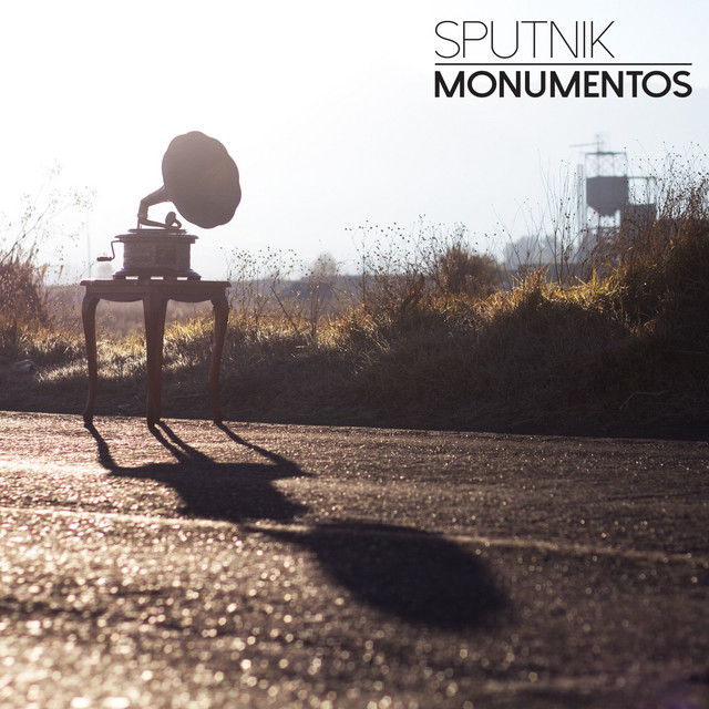 Monumentos album cover