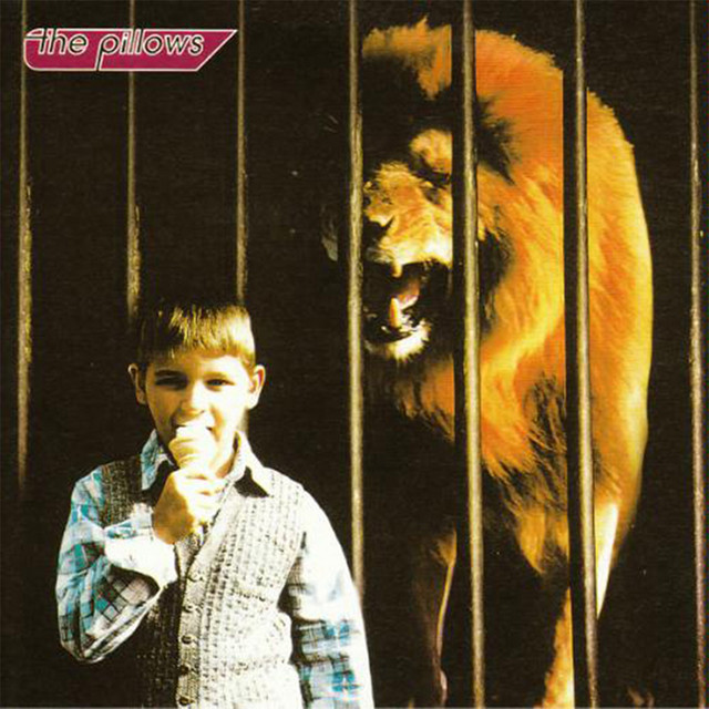 LITTLE BUSTERS album cover