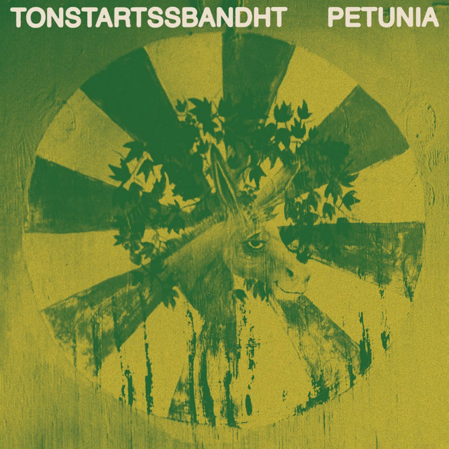Zoom F8n as heard on Petunia by Tonstartssbandht (2021)