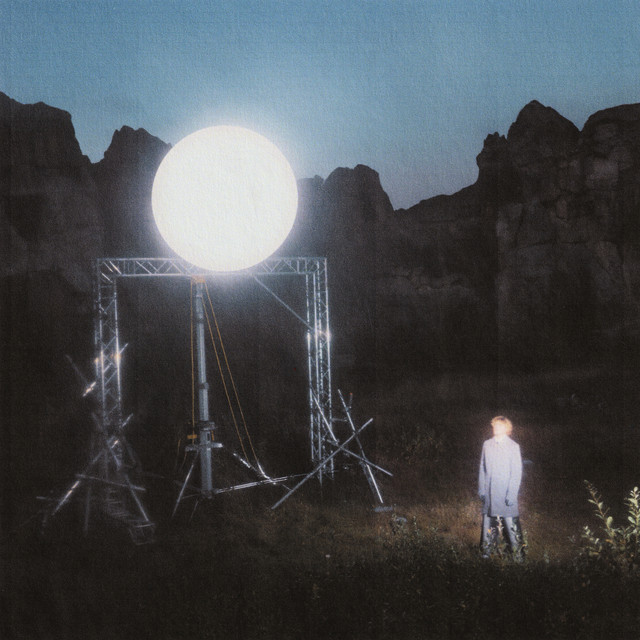 Yue album cover