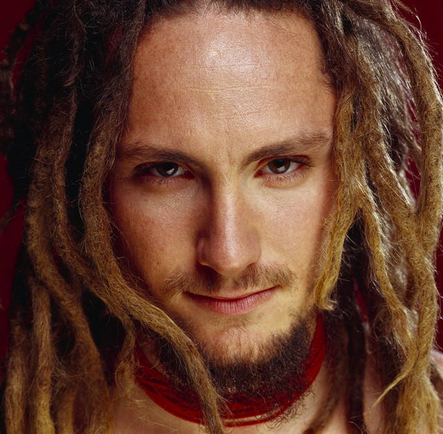 Bacon Folk Model Banjo as heard on Treat Yo Mama (Live) by The John Butler Trio (2004)