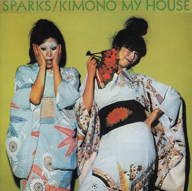 Kimono My House album cover