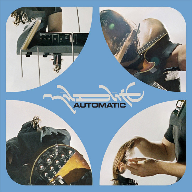 Automatic album cover