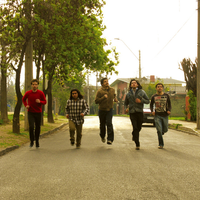 Justo y Necesario album cover