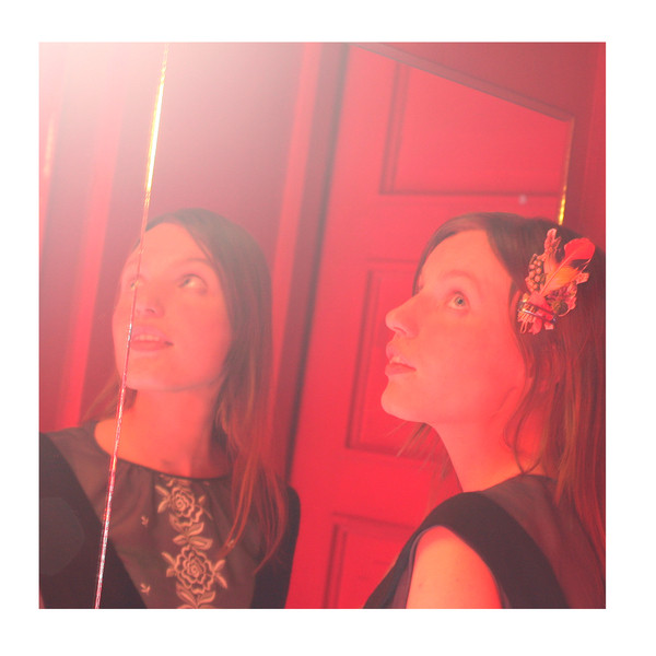Nukkuu album cover