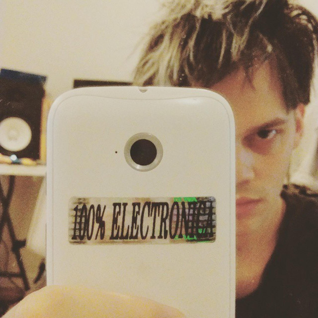 100% Electronica (Bonus Tracks) album cover
