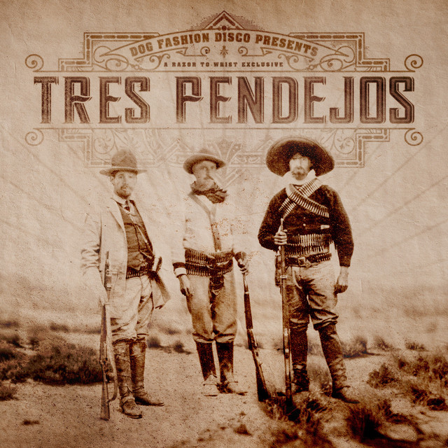Tres Pendejos album cover