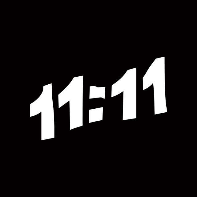 Electro-Harmonix Bass Big Muff Pi Fuzz as heard on 11:11 by Dinosaur Pile-Up (2016)