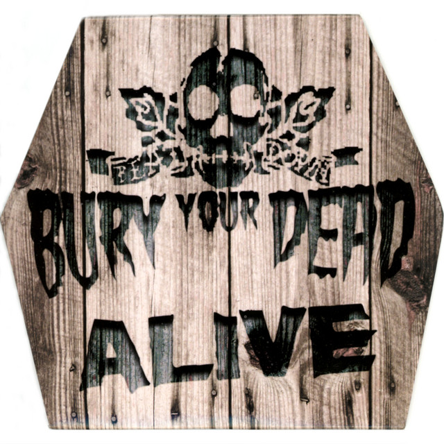 Alive (Live At Chain Reaction, Anaheim, CA / 05-10-2005) album cover