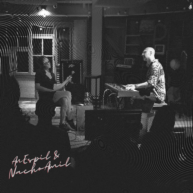 Paracaídas album cover