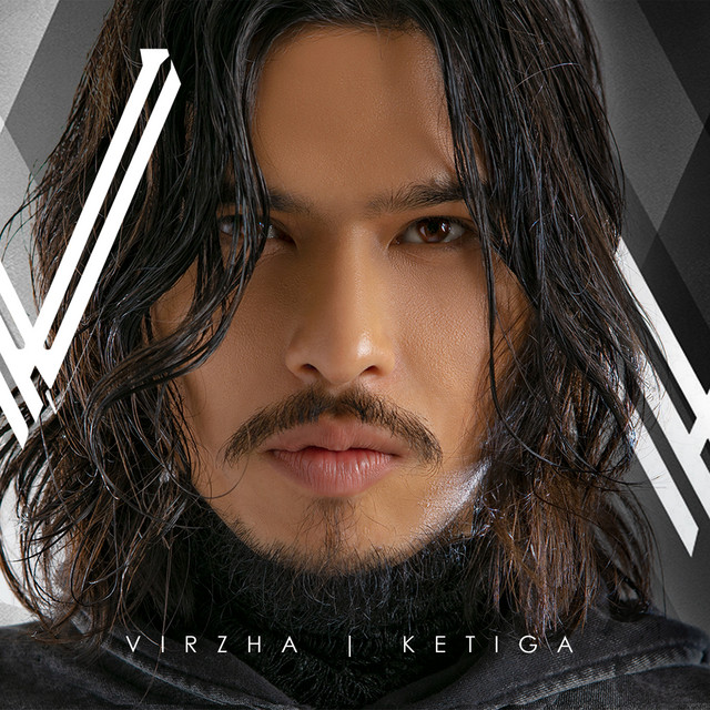 Ketiga album cover