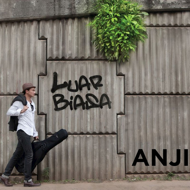 Luar Biasa album cover