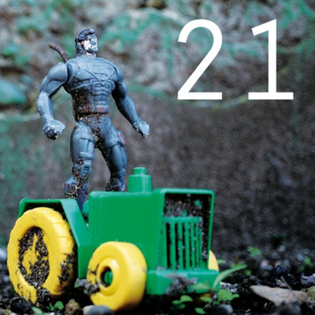 21 album cover