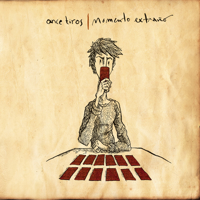Momento Extraño album cover