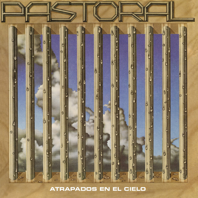Atrapados en el Cielo album cover