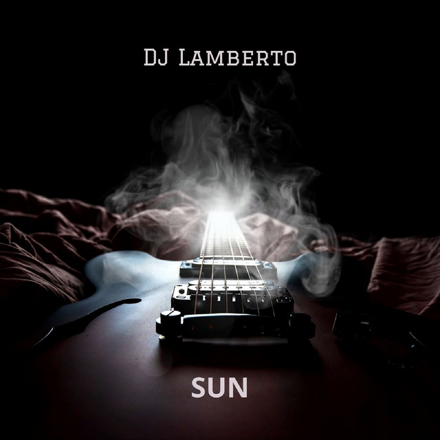 Pioneer DJ CDJ-2000NXS2 as heard on Sun by DJ Lamberto (2026)