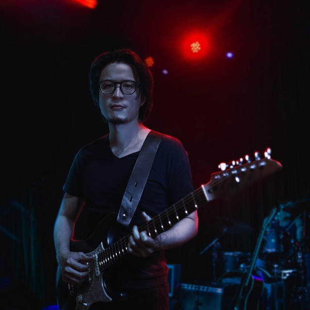 Ibanez AZ2204 Prestige as heard on She Is Pisces by Kit Tang (2021)