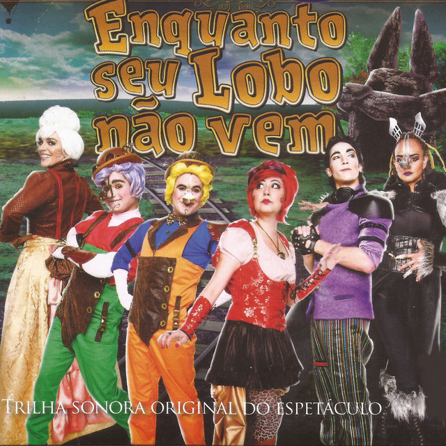 Enquanto Seu Lobo Não Vem album cover