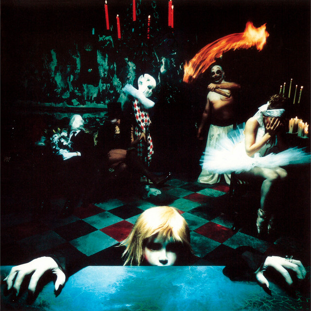 十三階は月光 album cover