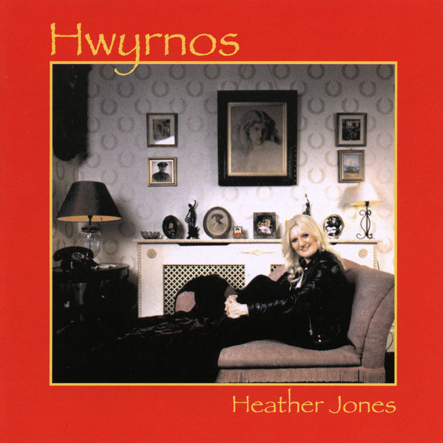 Hwyrnos album cover