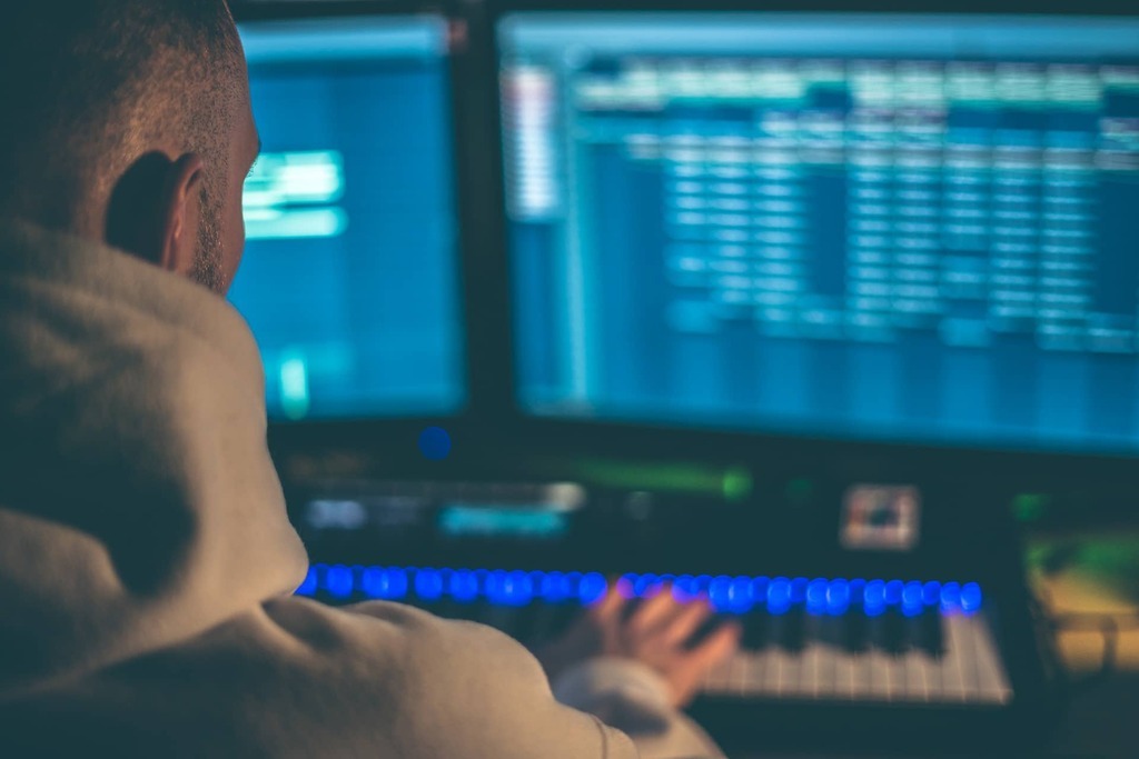Best Reverb Plugins for Mixing & Sound Design