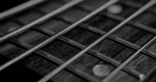 Best Bass Strings: Choice Wires to Bring the Bass