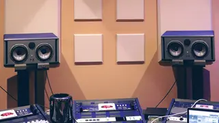 4 Best Studio Monitor Stands 2026: Buying Guide for Musicians
