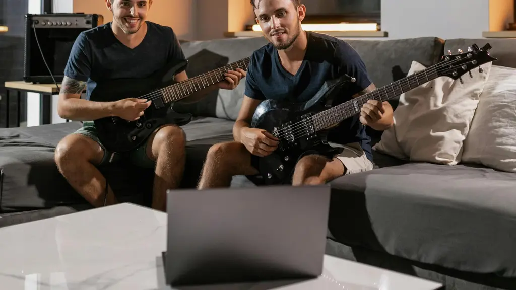 Your Complete Guide to Learning Music Online In 2026