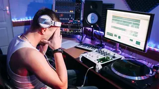 Creative Blocks in the Digital Age: How AI Can Inspire Your Next Track