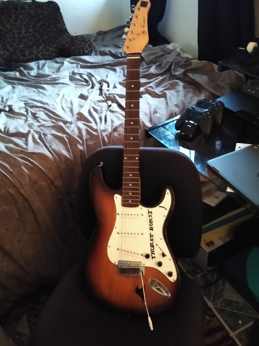 Music Gear Setup by tisb featuring Jay Turser JT-300