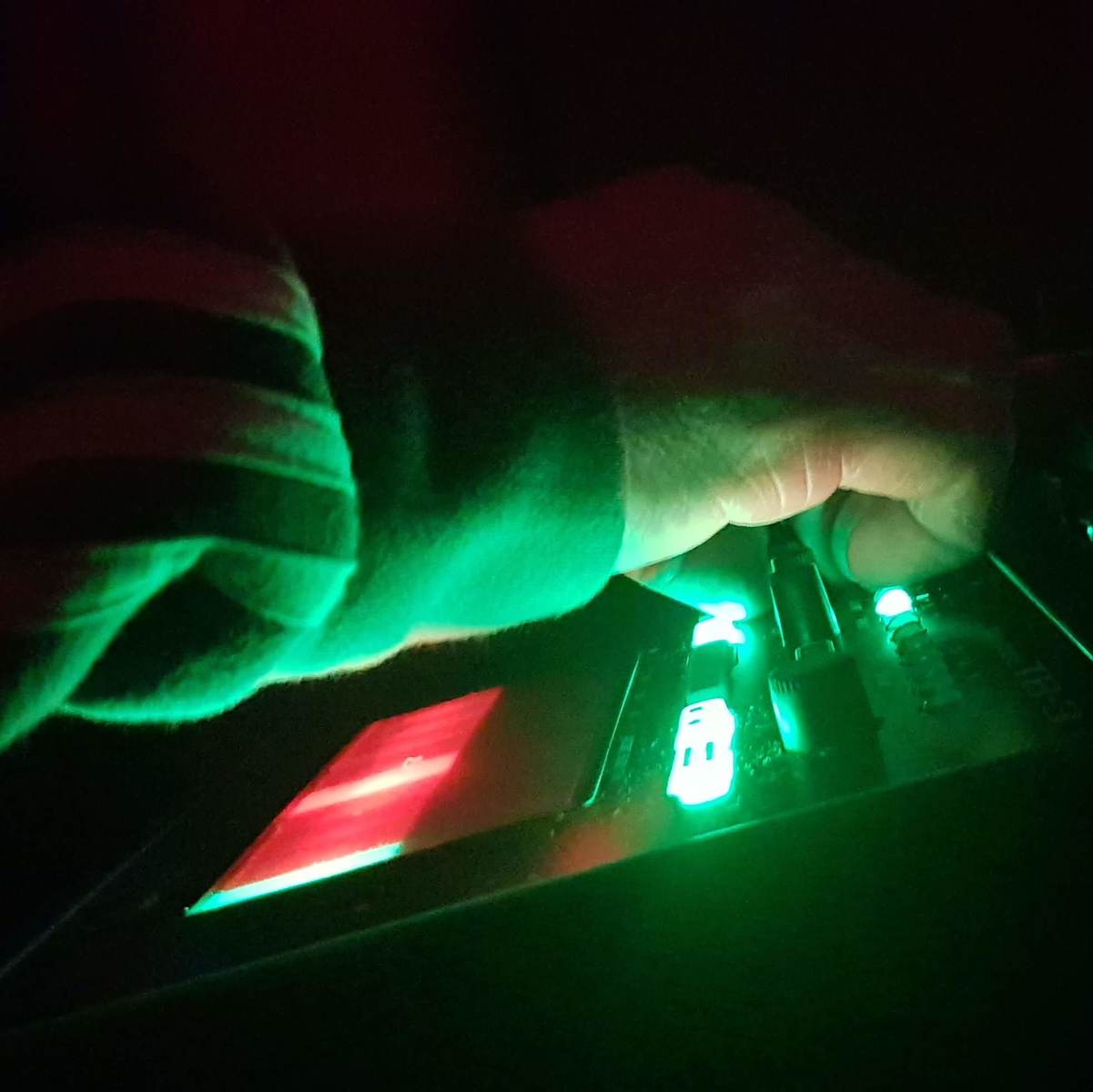 Electronic DJ Setup by dean_cunningham featuring Roland TB3